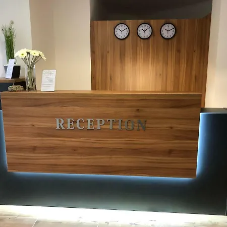 Bonus Hotel *